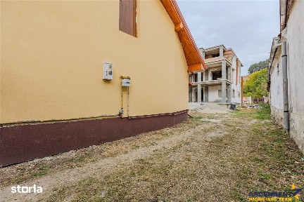 Casa renovata cu 1.500 mp teren, Sanpetru, Brasov