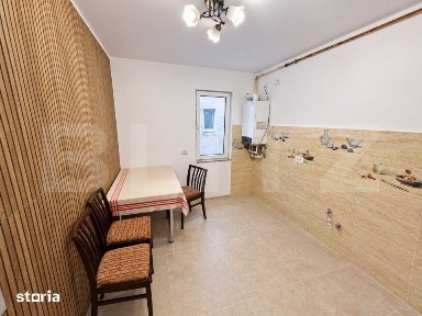 Apartament decomandat 3 camere, 64 mp, balcon, zona Centru