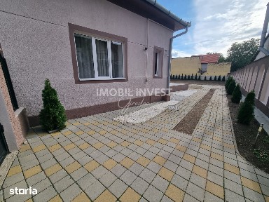 Casa individuala cu 4 camere, 995 mp teren, 35 mp terasa - zona Centru