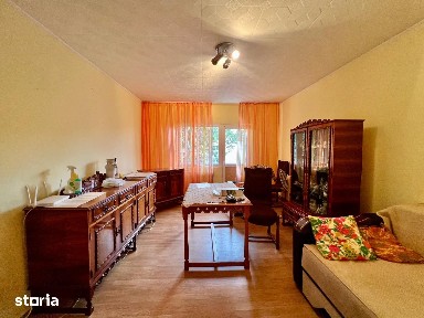 Apartament 4 camere, decomandat, 76mp utili, etaj 1 - Zona Soarelui