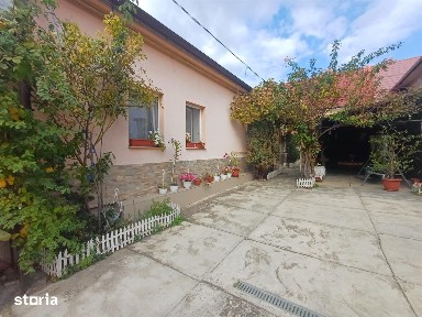Casa de vanzare in Cisnadie langa Lidl