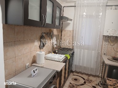 Camera in apartament cu 2 camere Zona Tatarasi