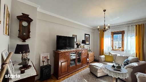 Apartament cu 3 camere de vânzare | Str. Olteniei