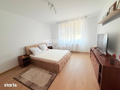 Apartament 2 camere, parcare, boxa, prima inchiriere, Centru - 350 eur