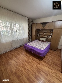 Apartament cu 3 camere de vanzare etaj parter zona Ostroveni Rm Valcea