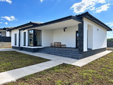 ASFALT! CANALIZARE! 2 BAI! Incalz in pard! Casa 4 camere, Bucium-Visan