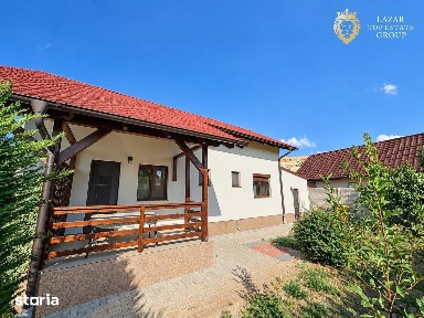 Casă 3 camere de vânzare in Bujac
