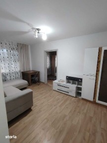 Închiriez apartament