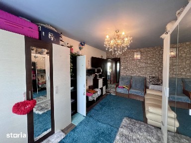 Apartament modern, 2 camere, 43 mp, decomandat, mobilat si utilat - L