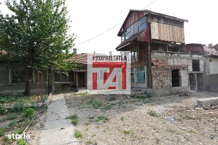 CASĂ DE VÂNZARE CU TEREN DE 468 MP - OPORTUNITATE DE INVESTIȚIE