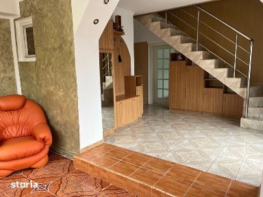 Casa de vanzare