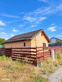 Casă pe parter • Teren 260 mp • Zonă centrală și foarte liniștită