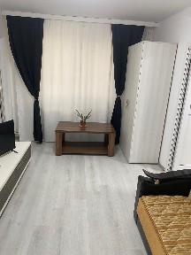 Particular închiriez apartament 2 camere zona salvarie Constanța