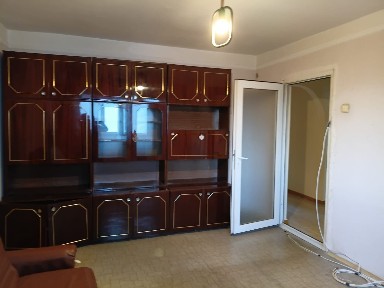 Nord - Calugareni 3 decomandate etaj 2 din 4 bloc 1987 dubla vedere