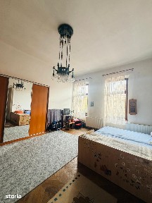 Apartament spatios, cu farmec deosebit -zona Posta Veche