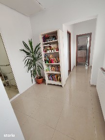 Inchiriere 6 camere cu 6 bai in vila P+1, pentru birouri