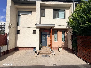 Casă / Vilă cu 4 camere de vânzare în zona Theodor Pallady