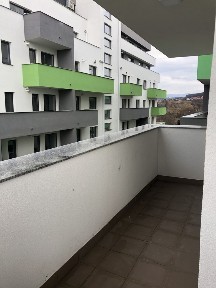 Inchiriez apartament zona calea moldovei