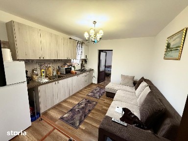 Apartament Busteni, mobilat, cu terasa acoperita si beci interior!