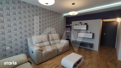 Apartament 3 camere, zona Penny Ciresica - etaj 3, semidecomandat