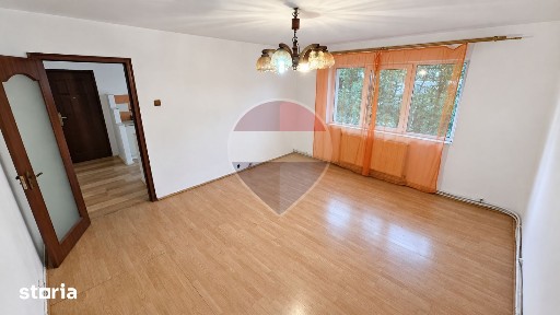 Apartament cu 3 camere de vânzare - Strada Victoriei, Baia Mare