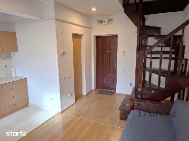 Apartament zona Garii, living + 2 camere, pe doua nivele cu scara inte