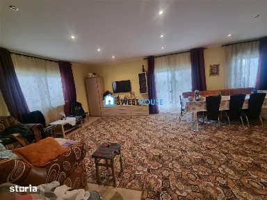 CASA CU ETAJ IN CENTRU