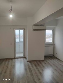 Închiriez apartament