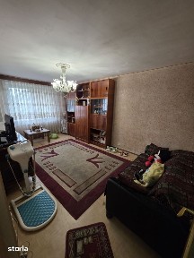 Vanzare 3 camere Titan Auchan