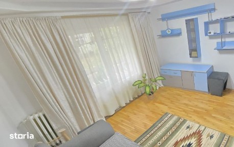 Apartament 2 camere in spate la familial