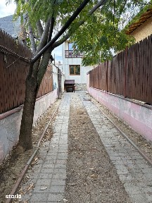Scoala-Gradinita: metrou Aparatorii Patriei open space/nivel