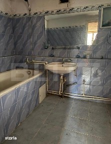CASA CU TEREN 1500 mp ZONA BARSESTI