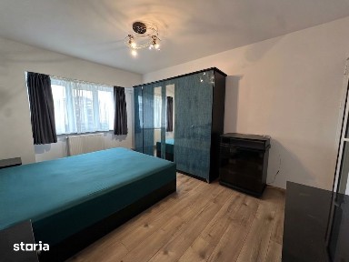 De vanzare 3 camere,2bai,2balcoane in Racadau intrare, et intermediar