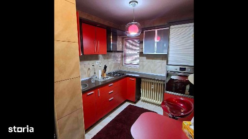 2 camere dec. Bld. Carol I-Gara, 350 euro.
