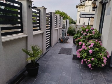 Vând casă S+P+1+M