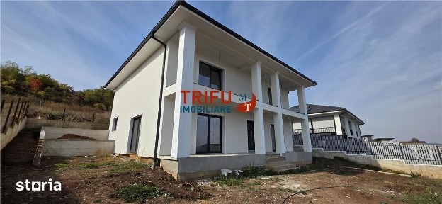 Casă individuală modernă cu 5 camere, terasă și panoramă deosebită Zon