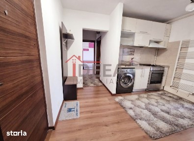 Apartament cu 2 camere, decomandat, etaj 1, zona centrala