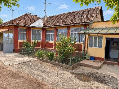 Casa de vinzare Felnac-4 camere, teren 1440 mp