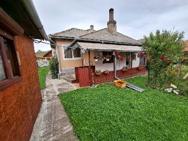 Casă de vânzare in com. Subcetate, jud. Harghita