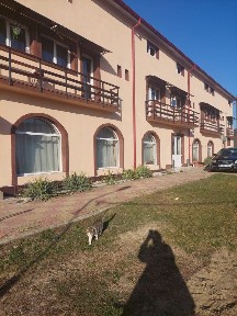 Vând pensiune 14 camere