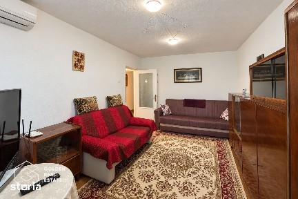 Apartament 2 camere, etaj 3, zona Uta