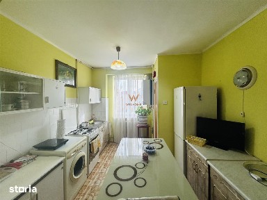 Apartament 3 camere decomandat - 65 mp, balcon, pivnita - Nicolae Iorg