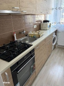Apartament 3 camere de inchiriat - Cartier Banat, vizavi de Liceul I