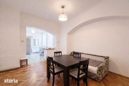 De închiriat apartament de 80 mp - Ultracentral, zona Piața Unirii