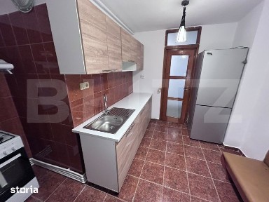 Apartament 3 camere, 65 mp, zona 9 Mai