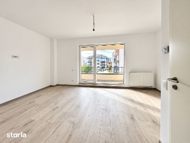Garsonieră decomandată de vânzare - Zona Coresi, Brașov