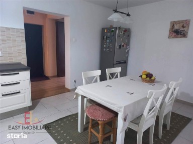 Apartament 3 camere, 2 bai, UMF, Cornisa, etaj 1, Targu Mures