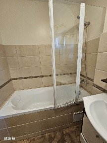 Apartament 3 camere în Copou, cu balcon