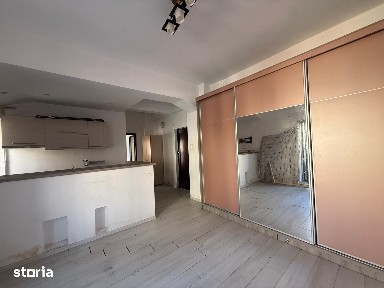 Exclusivitate-Policlinica cu Plata,apartament 2 cam,etaj 1,boxa, liber