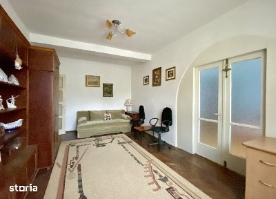 Resita, Apartament 2 camere, parter inalt, Lunca Pomostului